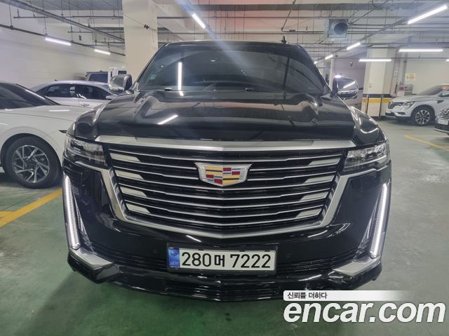 Cadillac Escalade — exterior