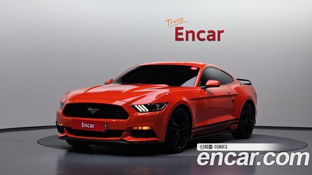 Ford Mustang — exterior