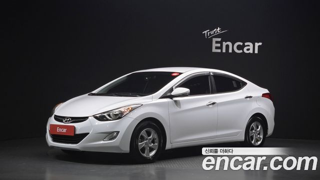 Hyundai Avante — exterior
