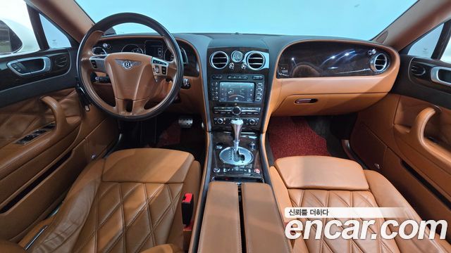 Bentley Flying Spur — interior