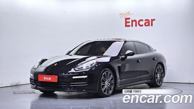 Porsche Panamera — exterior