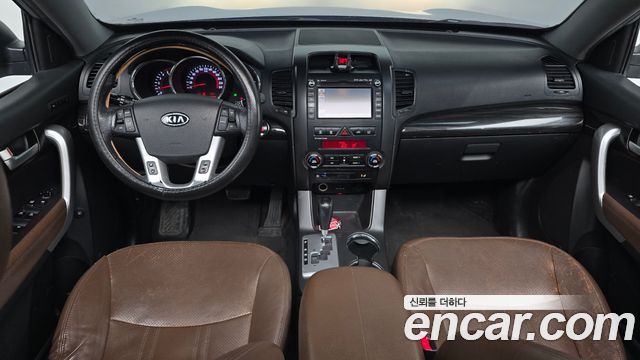 Kia Sorento — interior