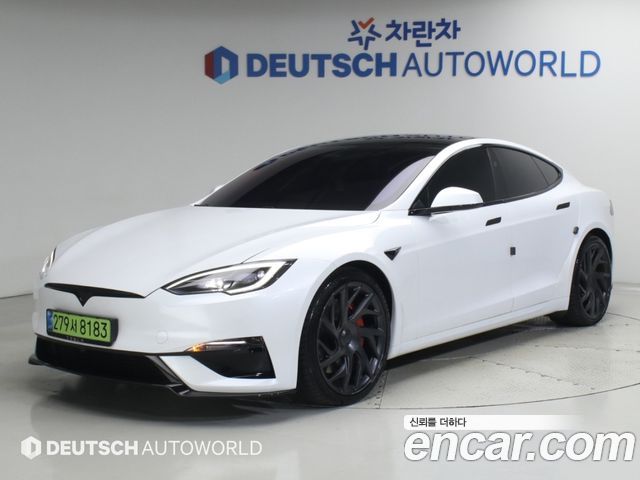 Tesla Model S — exterior
