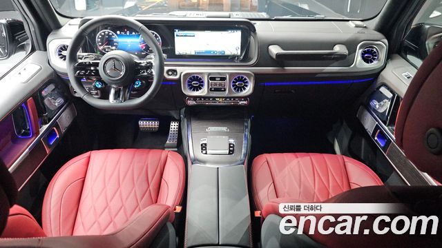 Mercedes-Benz G-Class — interior