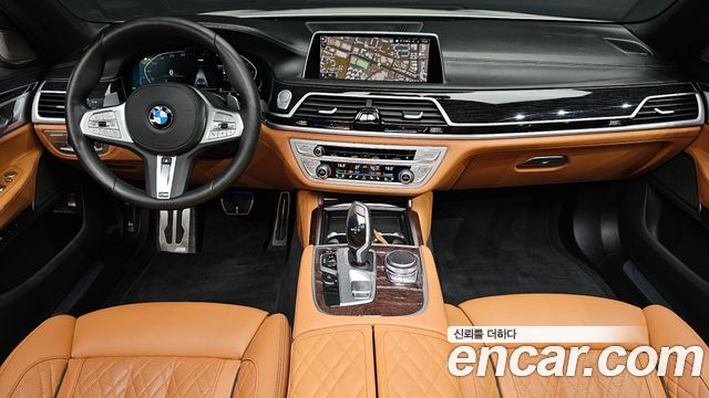 BMW 7 Series — interior