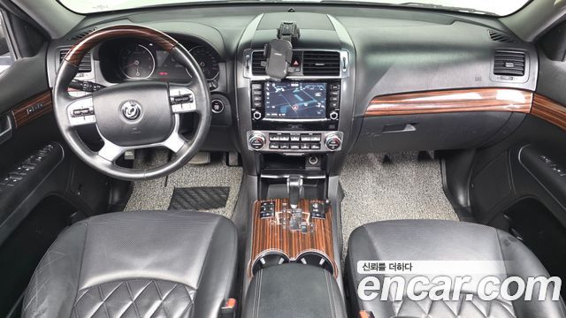 Kia Mohave — interior
