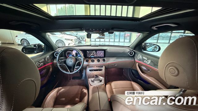 Mercedes-Benz E-Class — interior