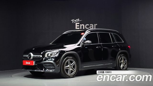 Mercedes-Benz GLB-Class — exterior