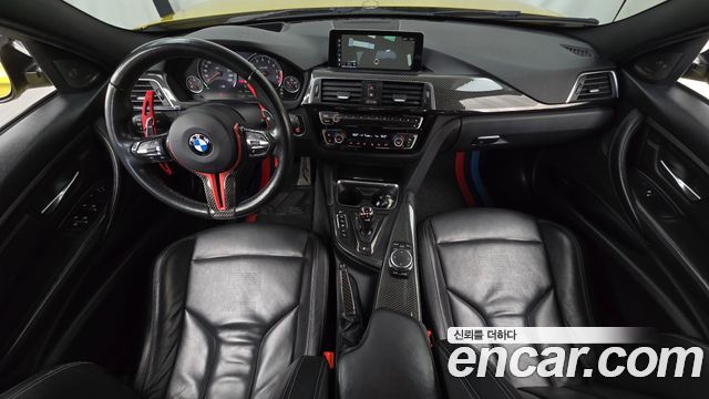 BMW M3 — interior