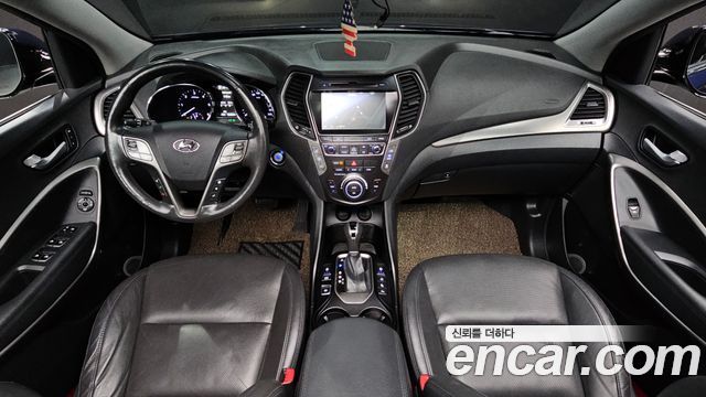 Hyundai Maxcruz — interior