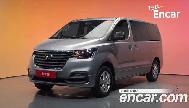 Hyundai Starex