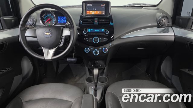 Chevrolet Korea Spark — interior