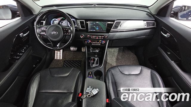 Kia Niro — interior