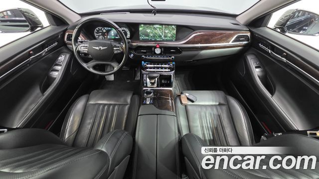 Genesis EQ900 — interior