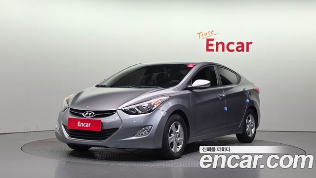 Hyundai Avante — exterior