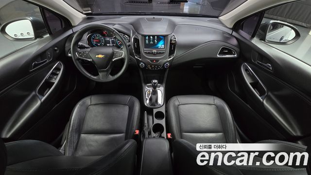 Chevrolet Korea Cruze — interior
