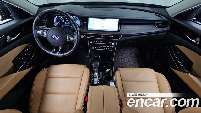 Kia K7 — interior