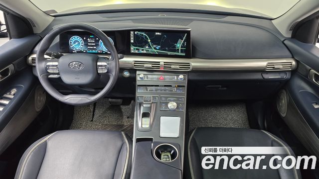 Hyundai Nexo — interior
