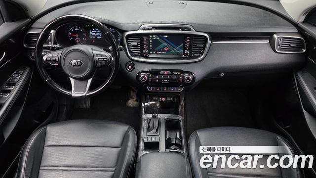 Kia Sorento — interior