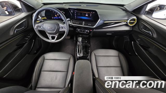 Chevrolet Korea Trax — interior