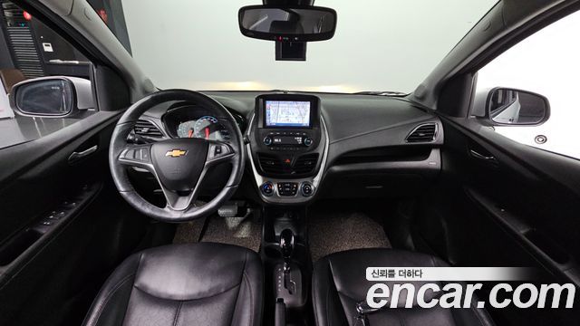 Chevrolet Korea Spark — interior