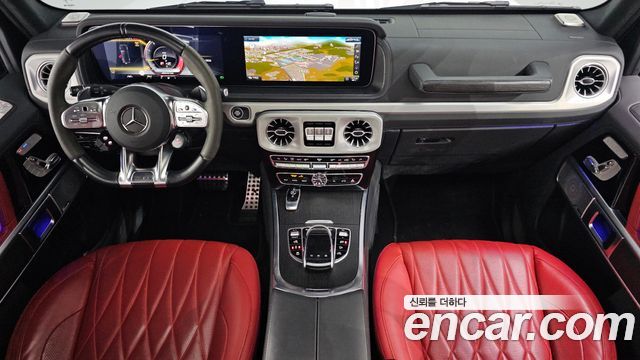 Mercedes-Benz G-Class — interior