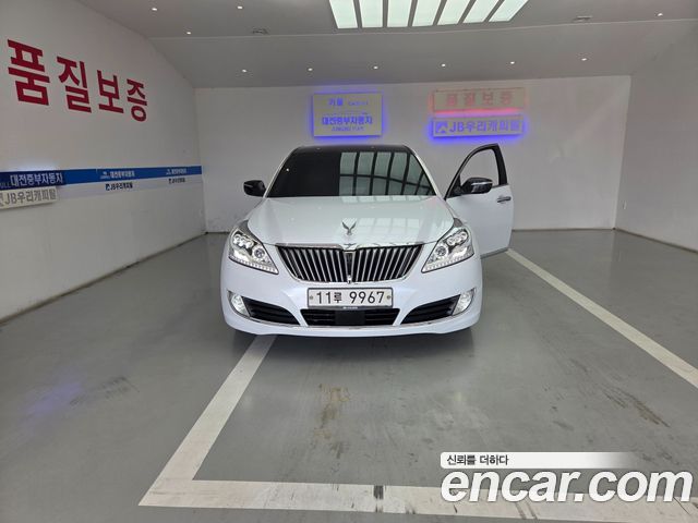 Hyundai Equus