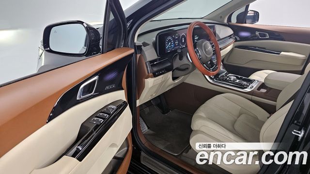 Kia Canival 2023 — photo 10