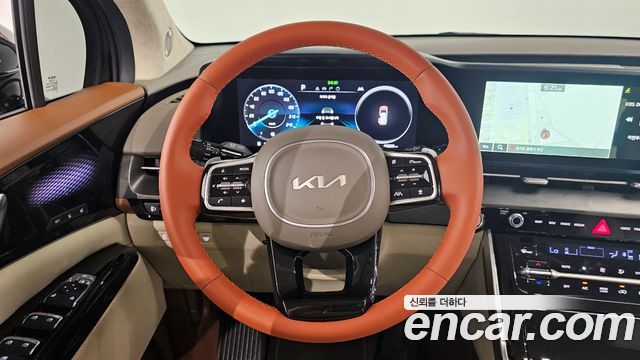 Kia Canival 2023 — photo 13
