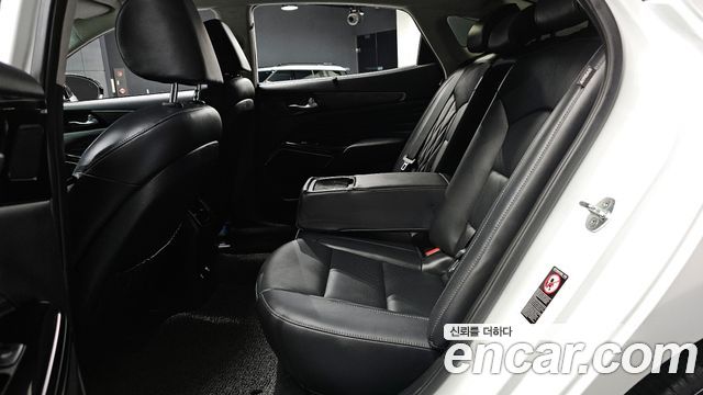 Kia K7 2020 — photo 12