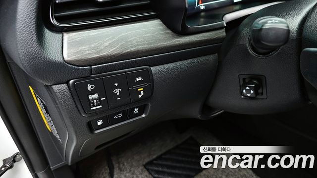 Kia K7 2020 — photo 14
