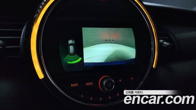 Mini Cooper 2020 — photo 15