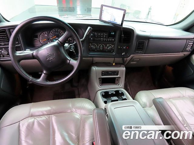 Chevrolet Tahoe 2000 — photo 5