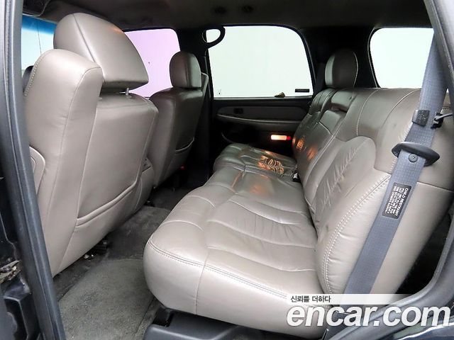Chevrolet Tahoe 2000 — photo 6