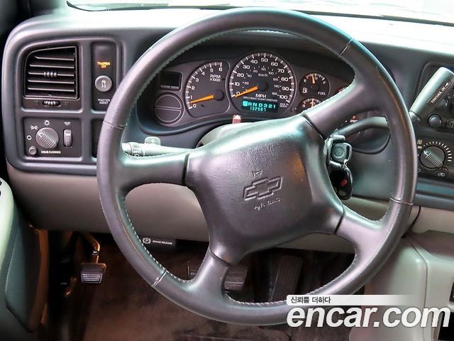 Chevrolet Tahoe 2000 — photo 7