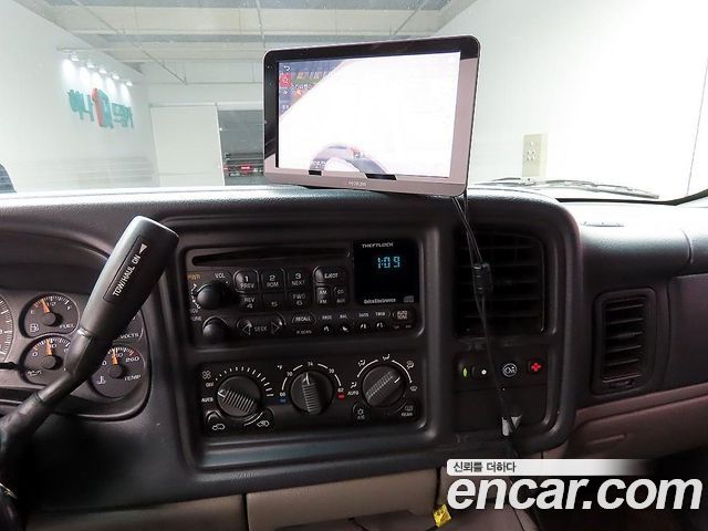 Chevrolet Tahoe 2000 — photo 10