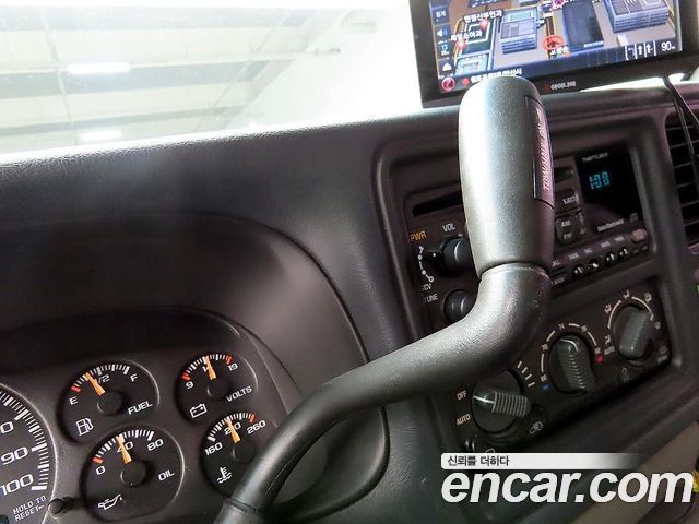 Chevrolet Tahoe 2000 — photo 13