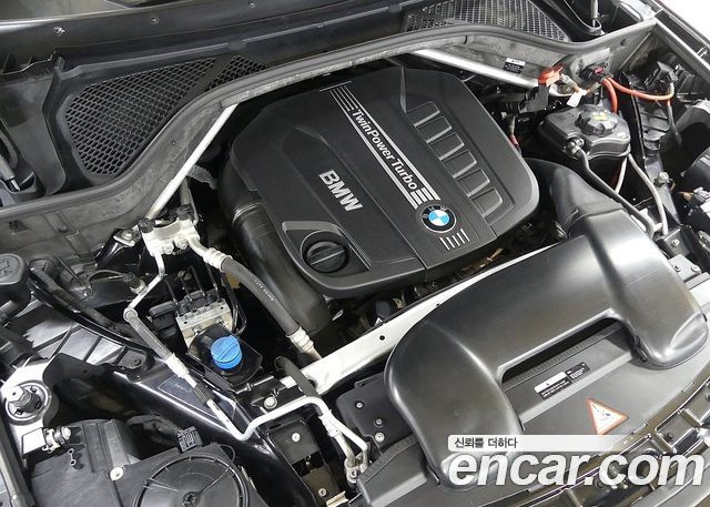 BMW X5 2015 — photo 5