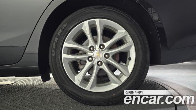 Chevrolet Korea Malibu 2017 — photo 7