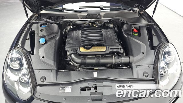 Porsche Cayenne 2016 — photo 6