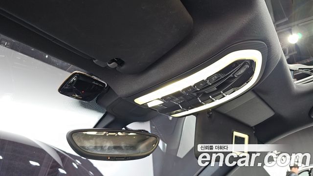 Porsche Cayenne 2016 — photo 18