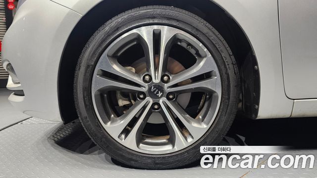 Kia K3 2014 — photo 5