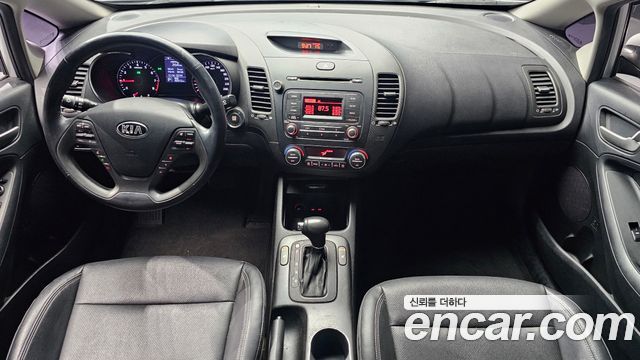 Kia K3 2014 — photo 7