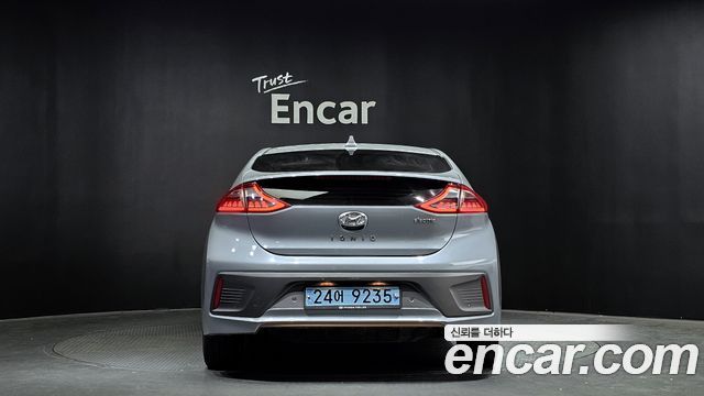 Hyundai Ioniq 2018 — photo 4