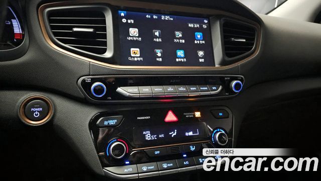 Hyundai Ioniq 2018 — photo 14
