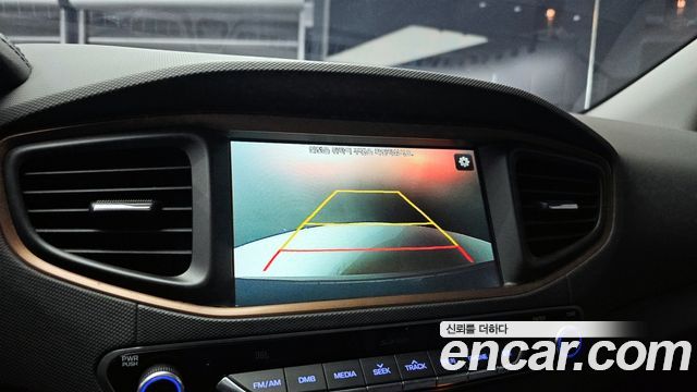 Hyundai Ioniq 2018 — photo 15