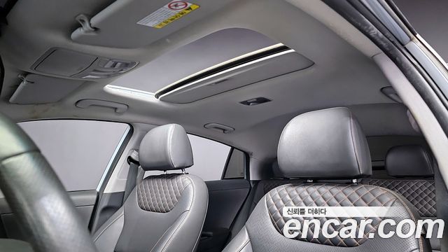 Hyundai Ioniq 2018 — photo 19
