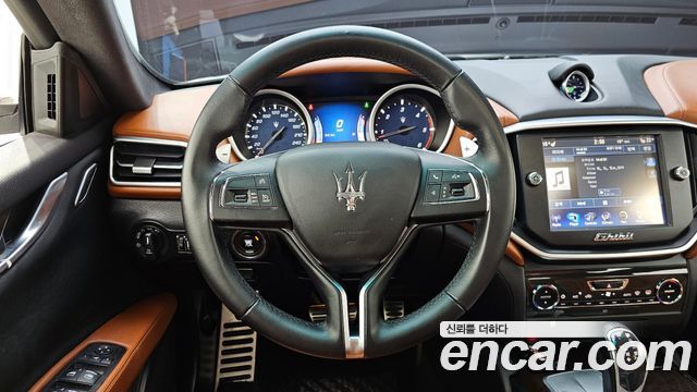 Maserati Ghibli 2016 — photo 13