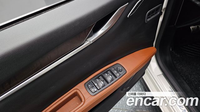 Maserati Ghibli 2016 — photo 20