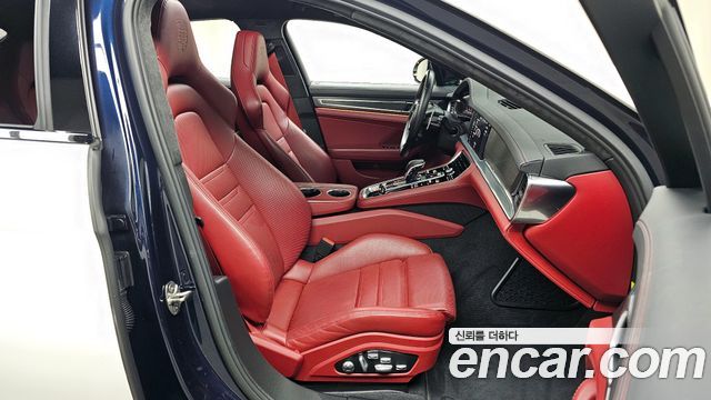 Porsche Panamera 2021 — photo 10